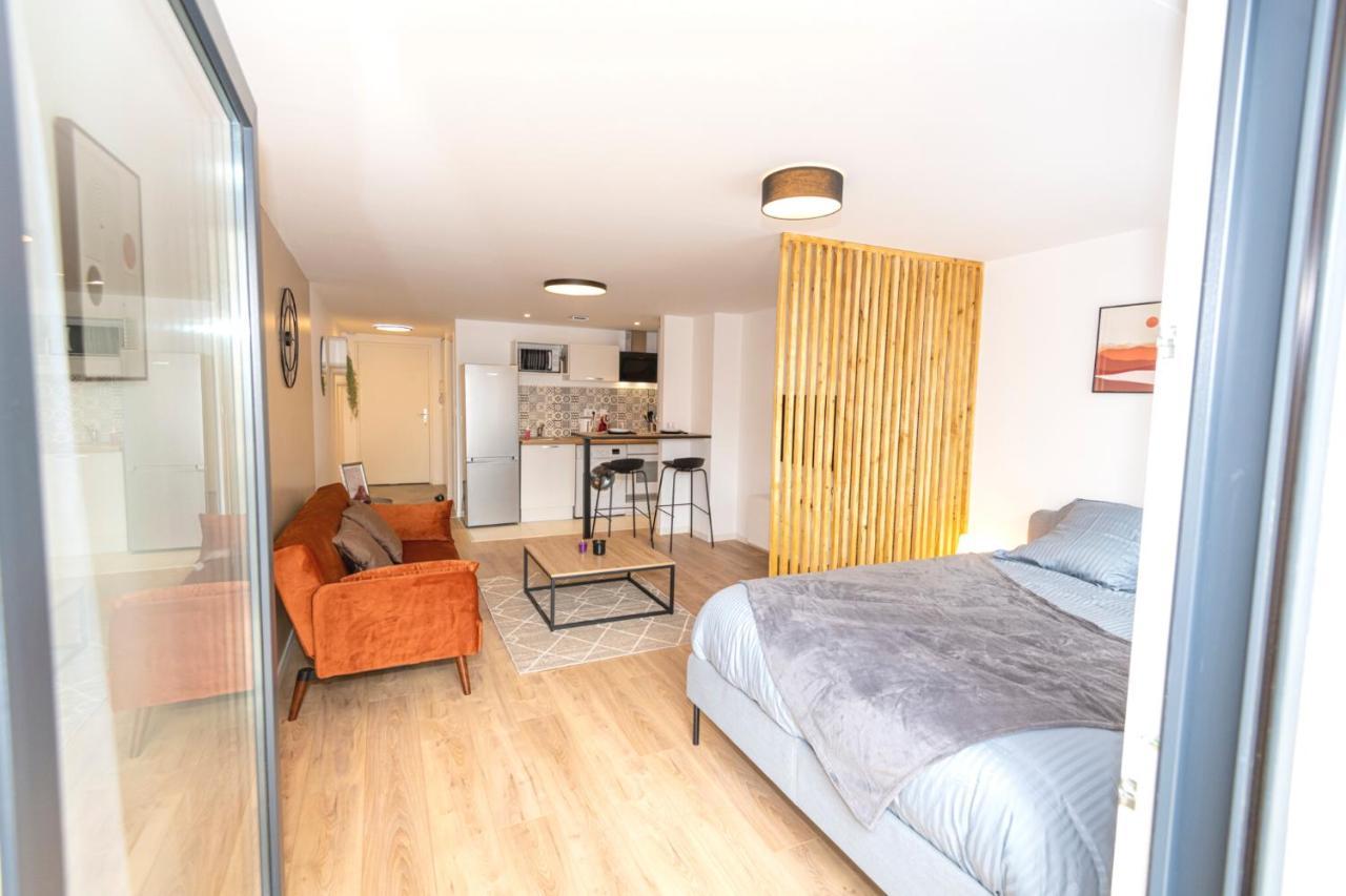 Kasa Gloria - Equipe - Place Parking Privee - Wifi Apartment *